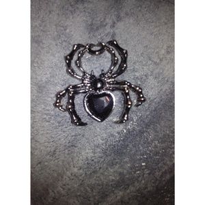 NWOT- Spider Pendant!